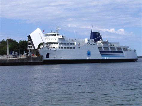 ferry schedule tobermory manitoulin island.